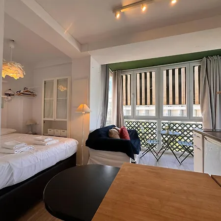 Mediterraneo Front - Eaw Homes