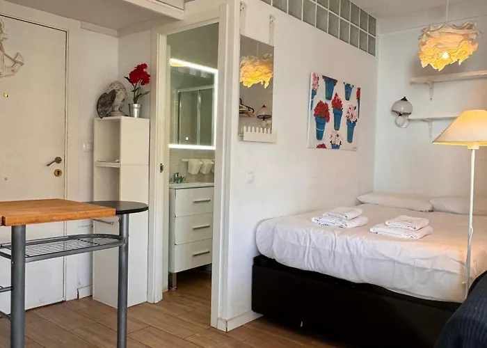 Apartman Mediterraneo Front - Eaw Homes